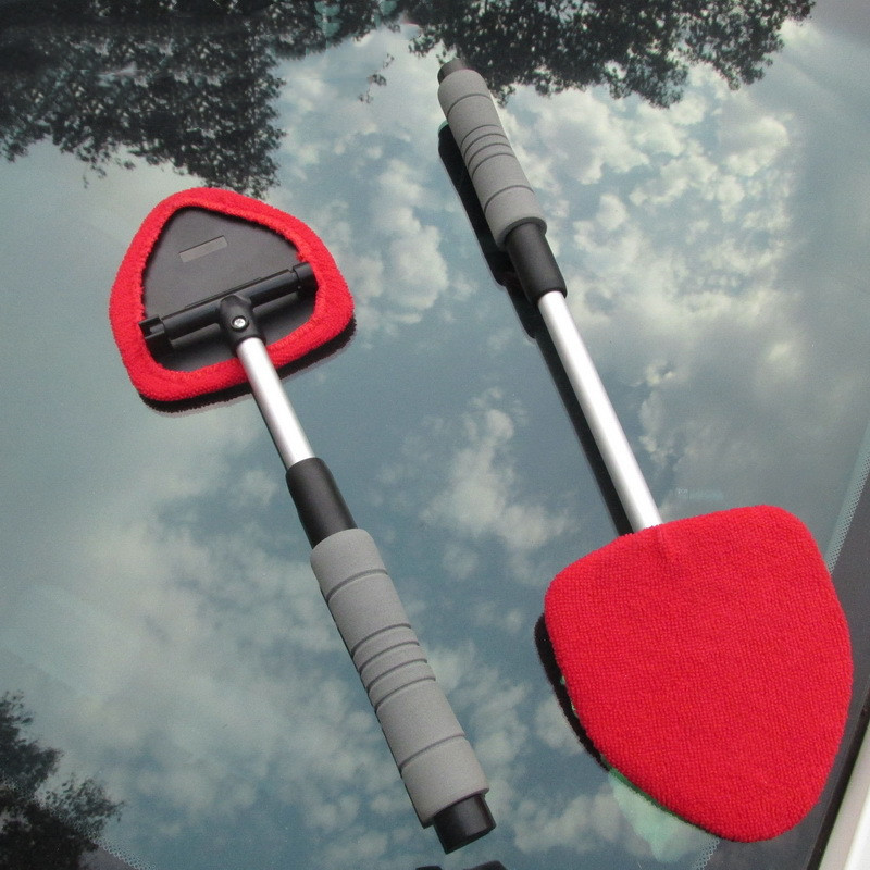 Cleaning Tool in Action