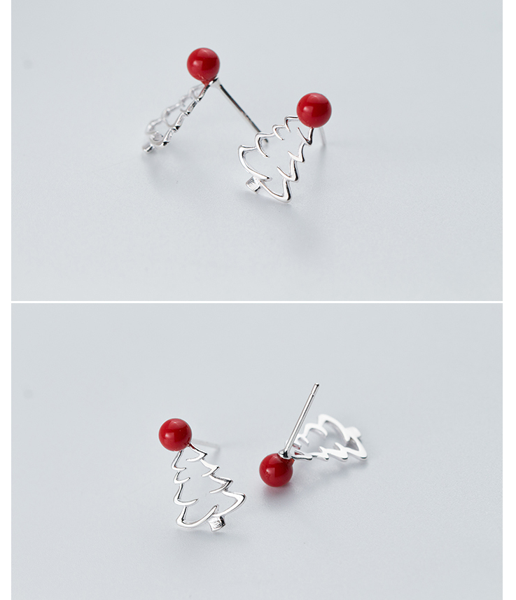 Christmas Earrings Image 4