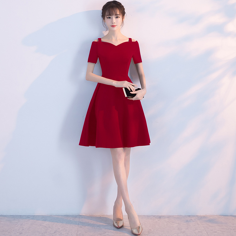 Elegant Off-Shoulder Dress 7