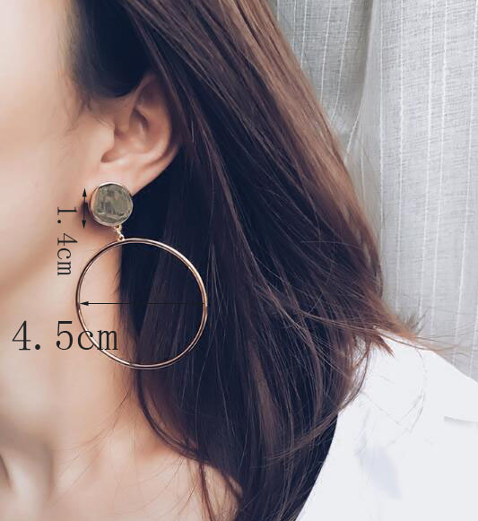 Earring Display