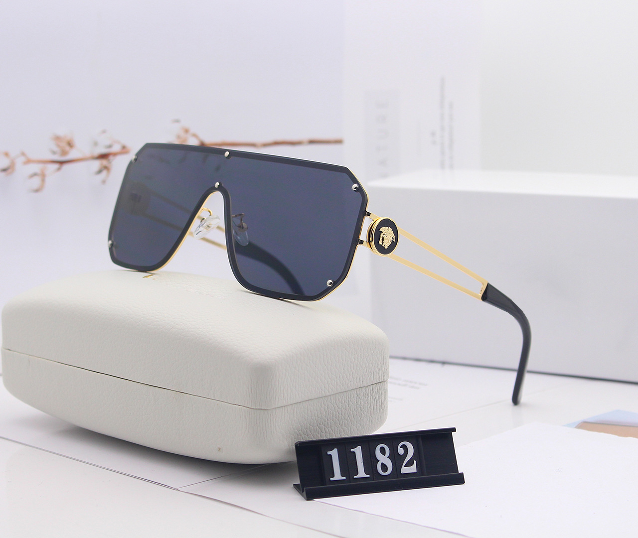 Sunglasses Image 2