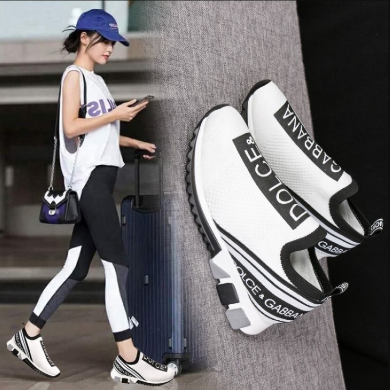 Breathable Knitted Round-Toe Sneakers