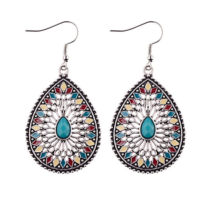 Earrings Image 2