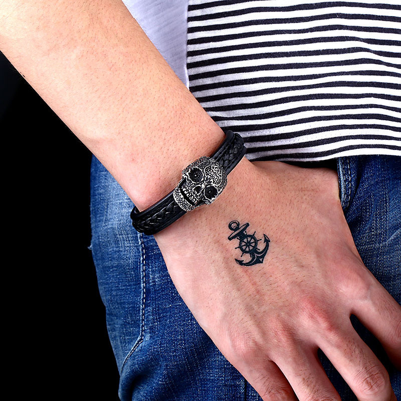 Skull Bracelet Image 1