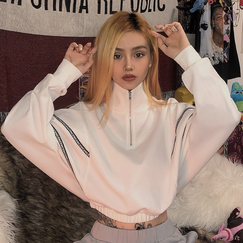 Street Style Sweatshirt Image 3