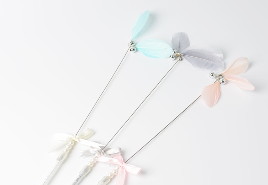 Acrylic Handle Cat Teaser Wand - Image 1