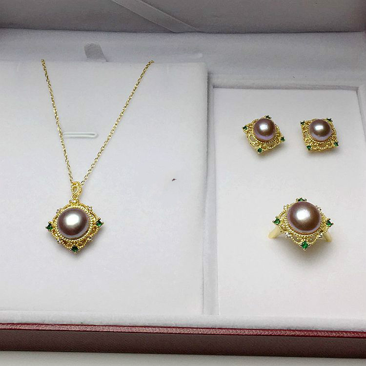 Pearl Jewelry Set Image 4