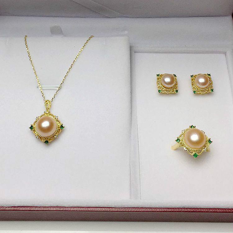 Pearl Jewelry Set Image 2