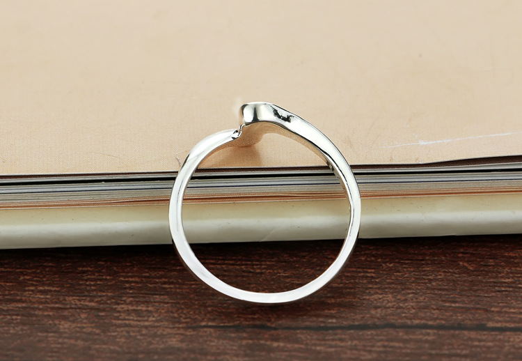 Electroplated Silver Lightning Ring Image 4