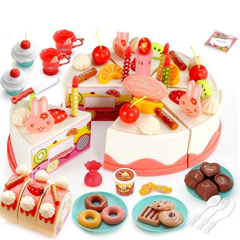 Colorful Accessories of the Cake Set