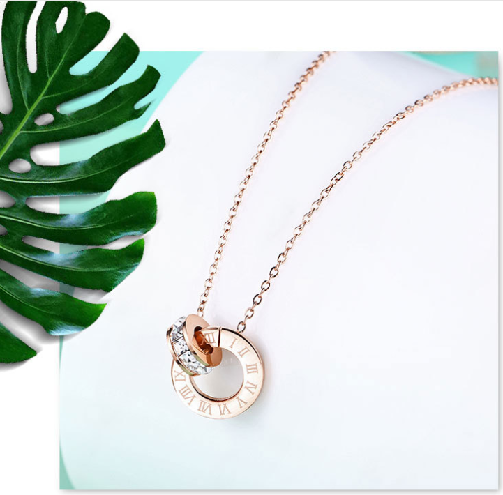 Necklace Image 5