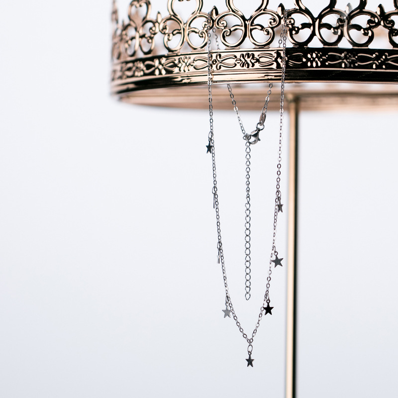 Fashionable Star Necklace
