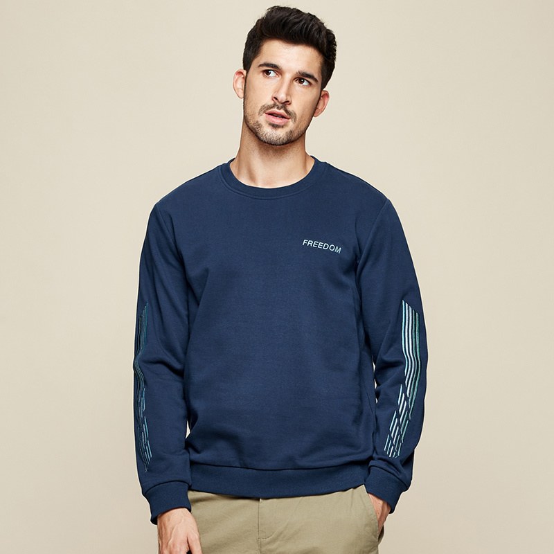 KUEGOU Sweatshirt Image 3