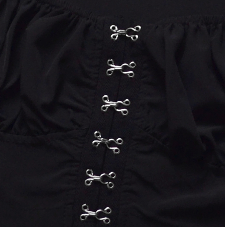 Cropped top in black