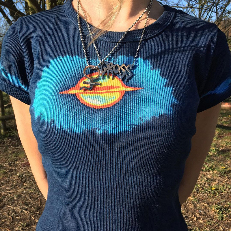 Fashionable Graphic T-Shirt