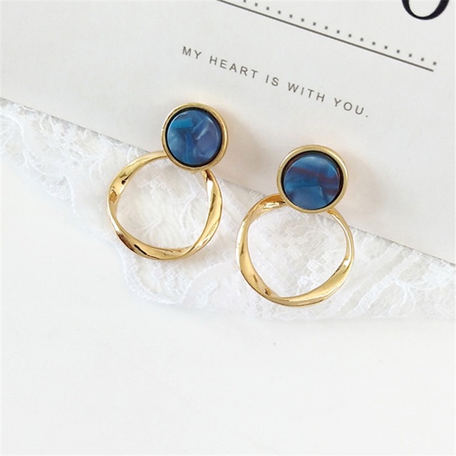 Elegant Ear Studs Blue