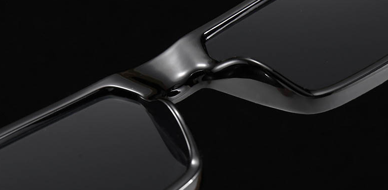 Oversized Sunglasses Image 5