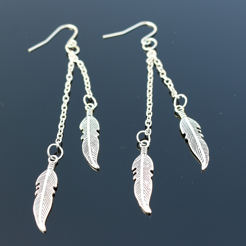 Leaf Earrings Image 1