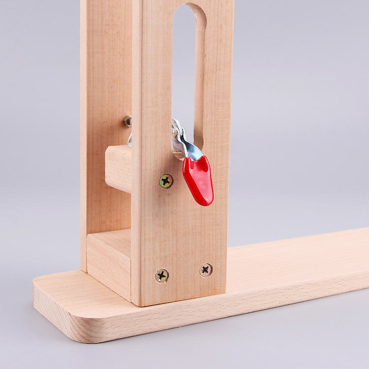 Beech Wood Hand-Seam Clip Image 3