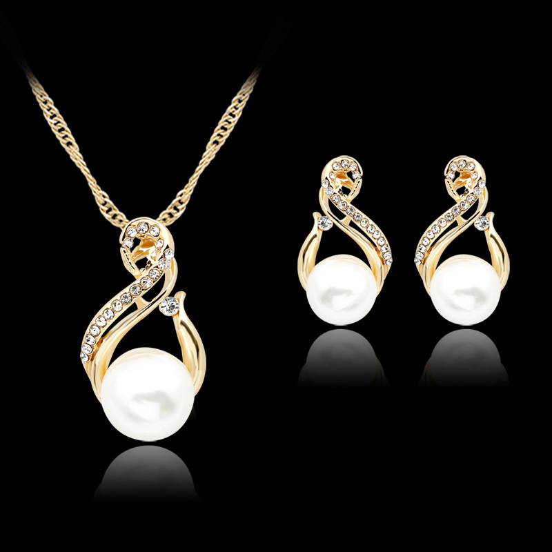 Parelketting en oorbellenset Afbeelding 4