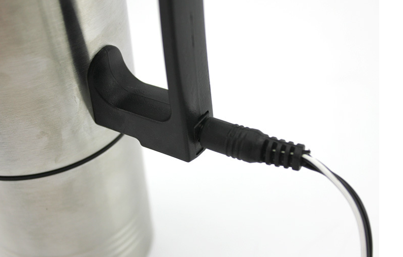 Car Electric Heating Cup Lifestyle Image 2