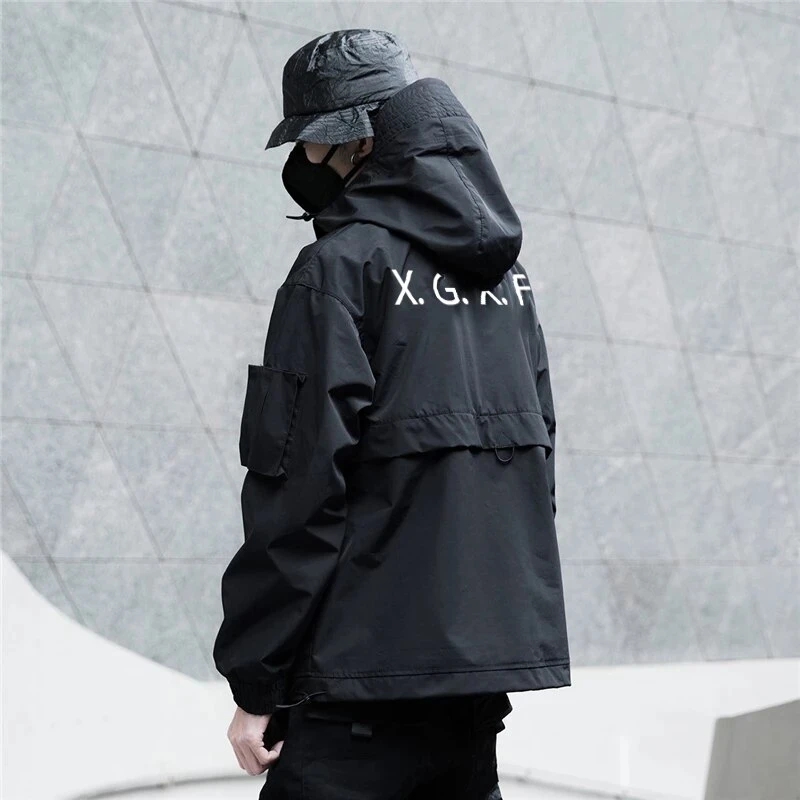 Black sporty jacket