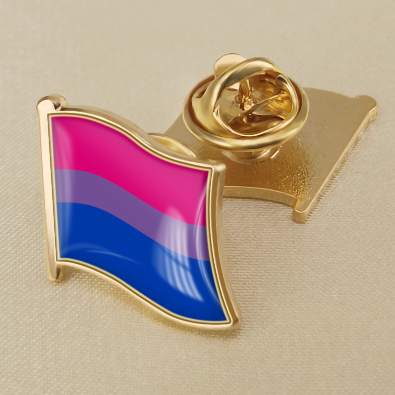Rainbow Badge Style 3