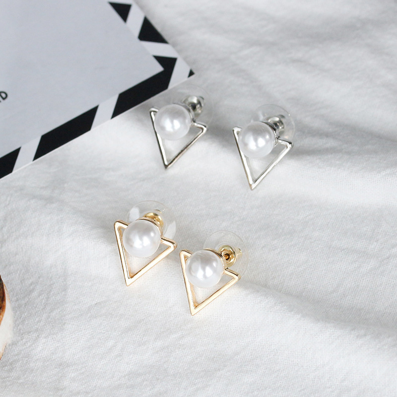 Geometric Triangle Shape of Earrings