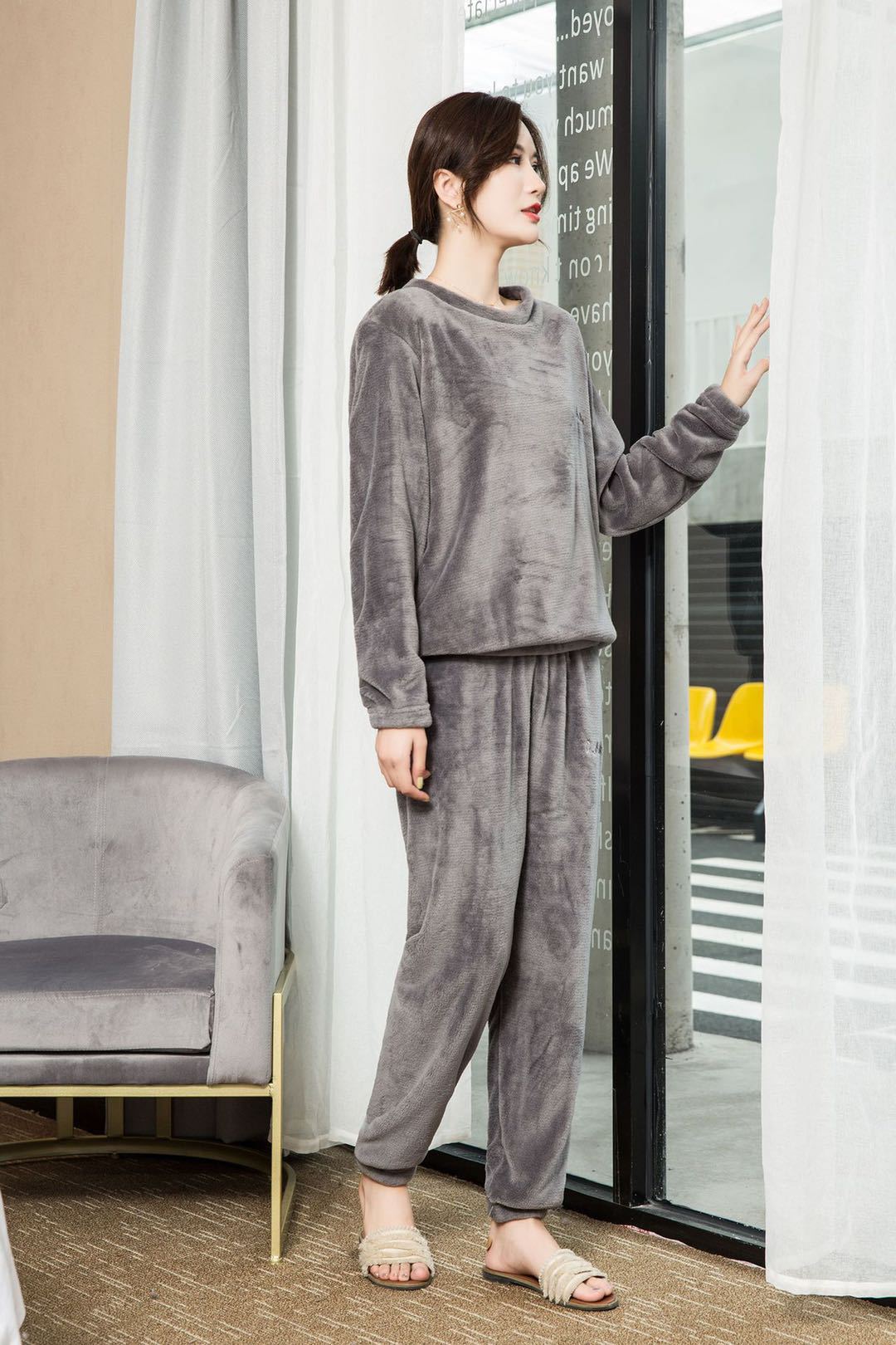 Coral Fleece Home Set Image 1