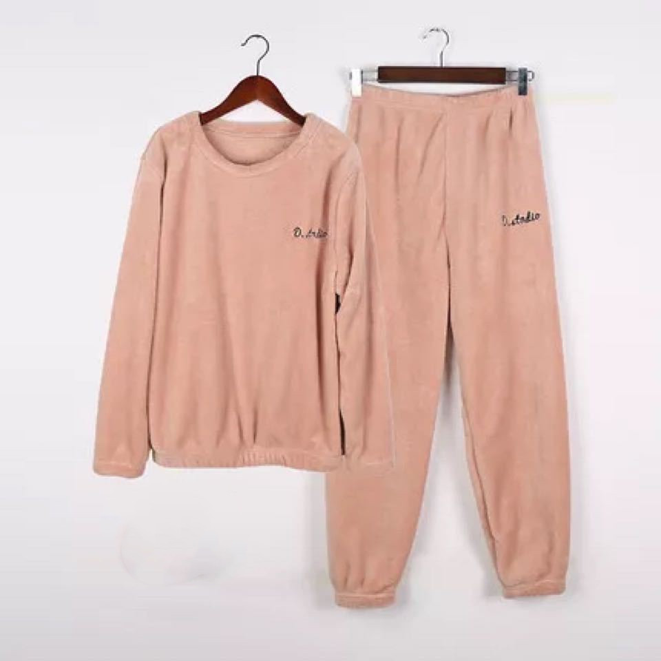 Coral Fleece Home Set Image 3