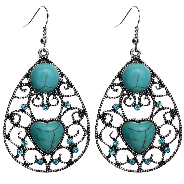 Heart Shaped Earrings - Image 3
