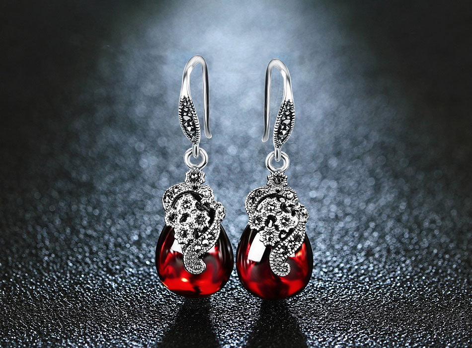 Earrings Image 3