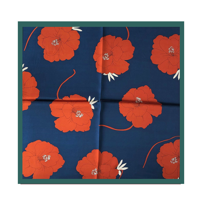 Floral Scarf Detail