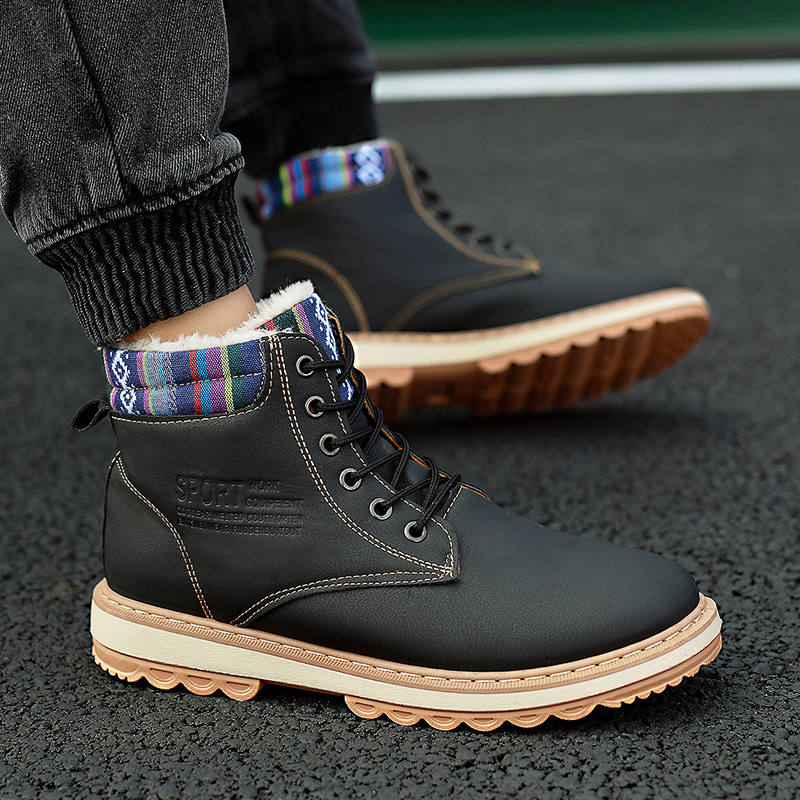 High-top hiking boots style 5