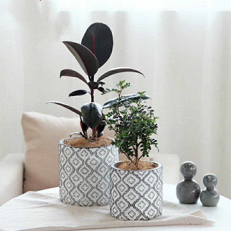 Vintage Flower Pot Image 3