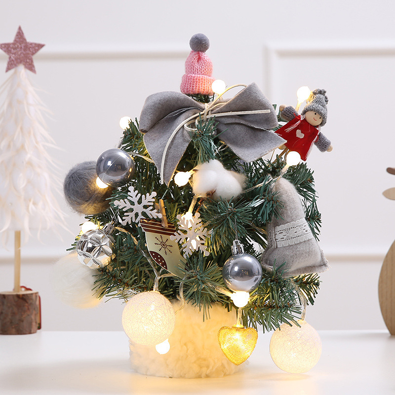 Mini Christmas Tree Image 1