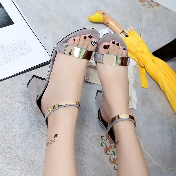 Summer Fashion Sandals 2