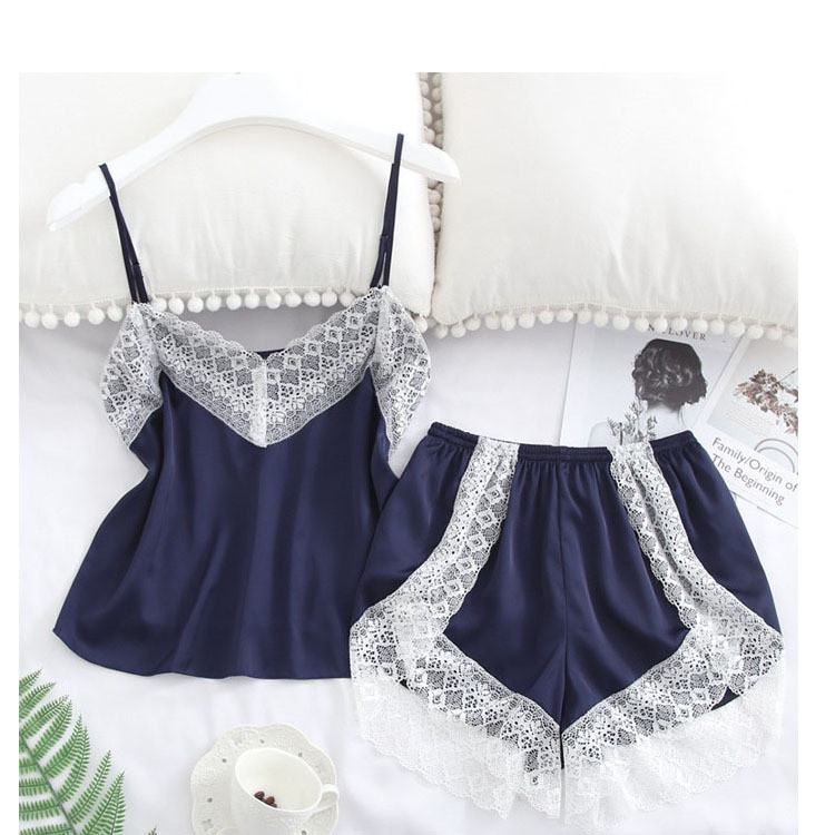 Pajama Set Image 2