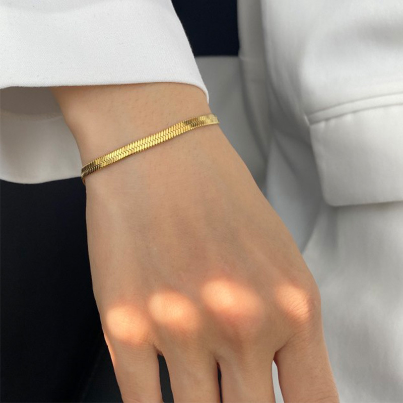 Versatile bracelet for everyday wear