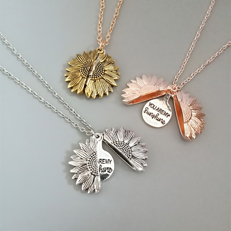 Necklace Image 4