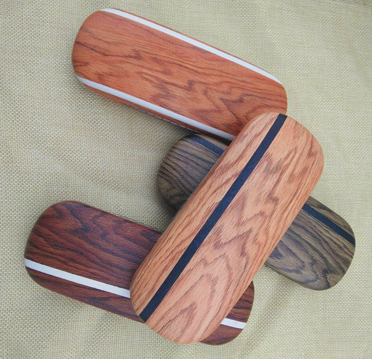 Wood Grain Glasses Case Image 4
