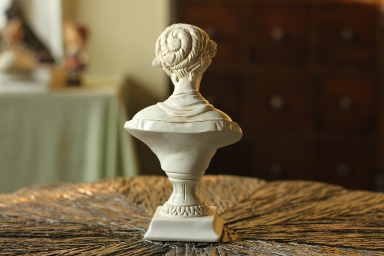 Close-up of Venus girl bust