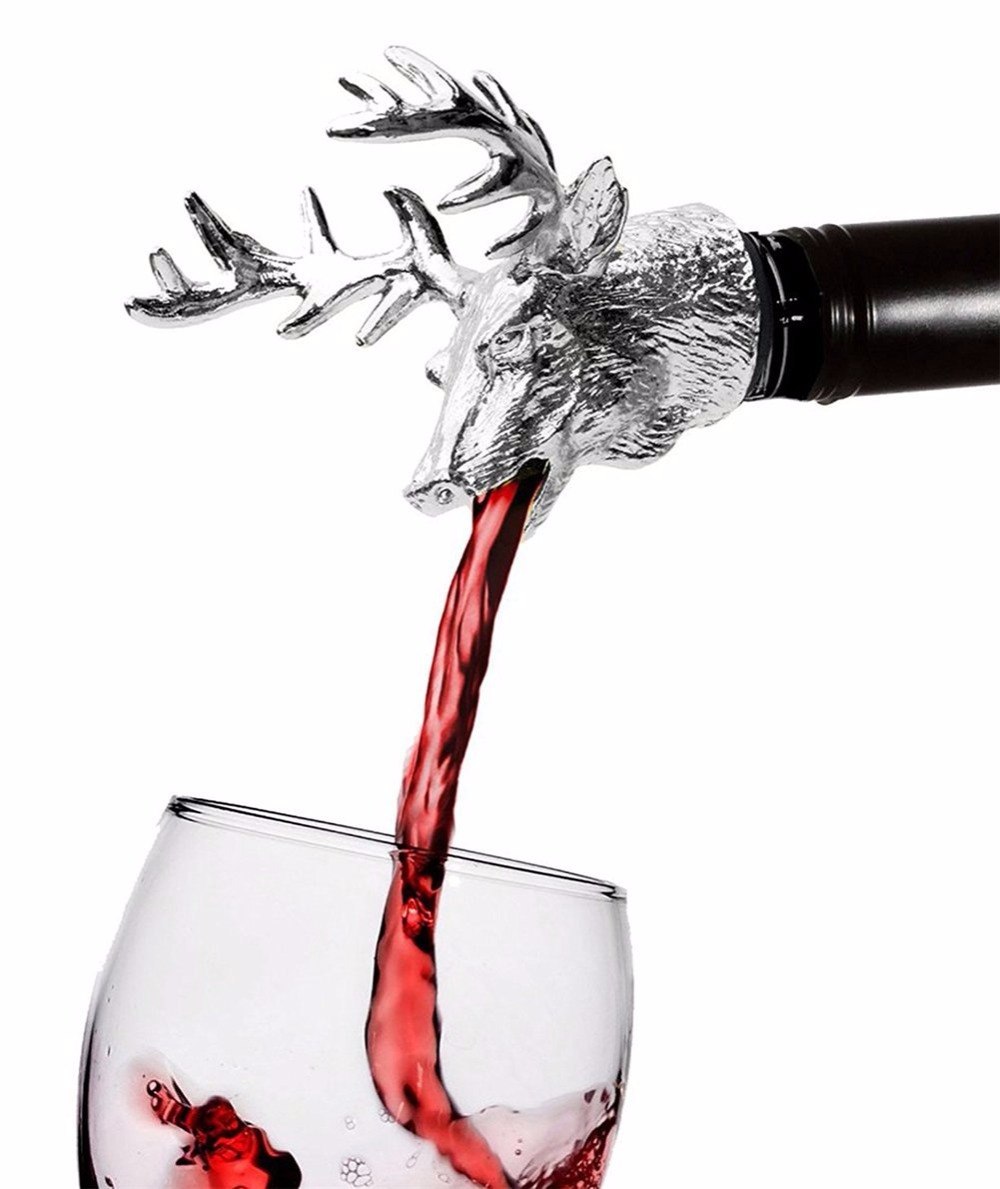 Elegant Wine Pourer Design