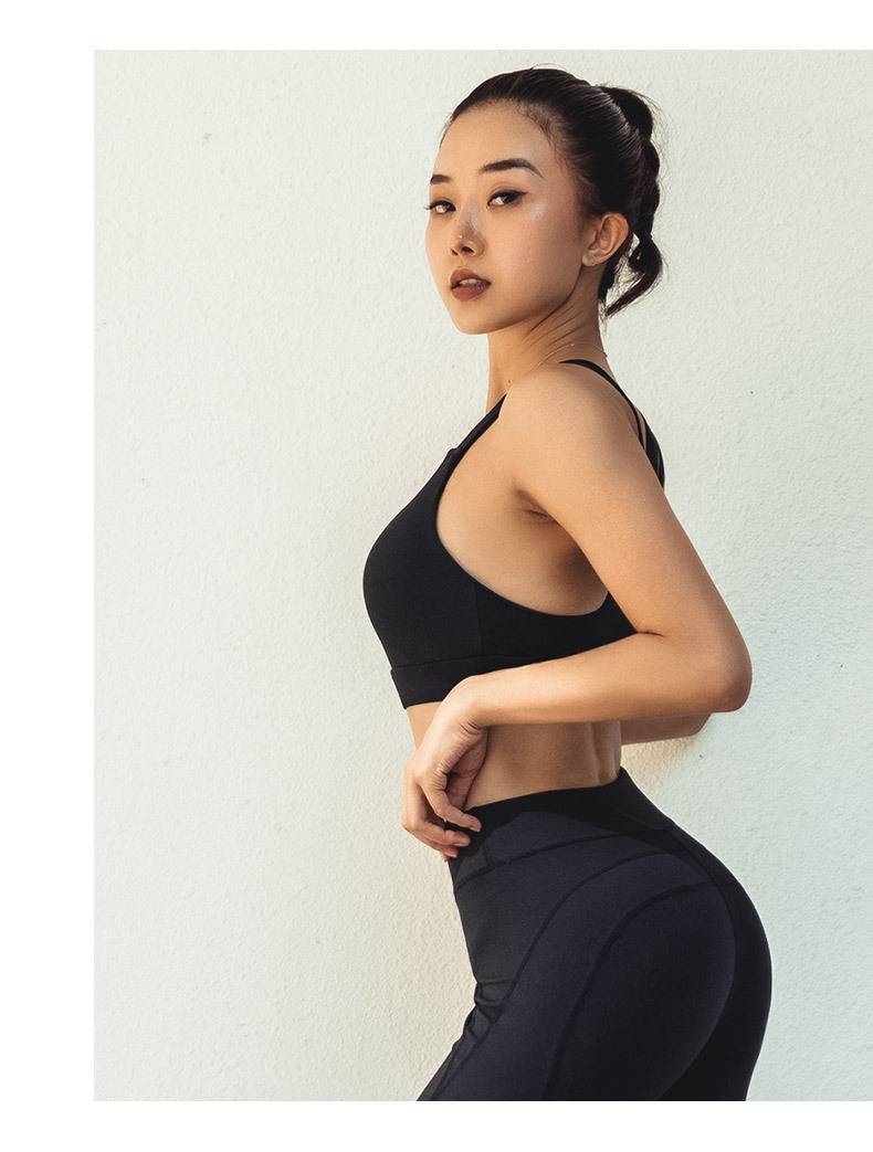 Yoga Top Image 11