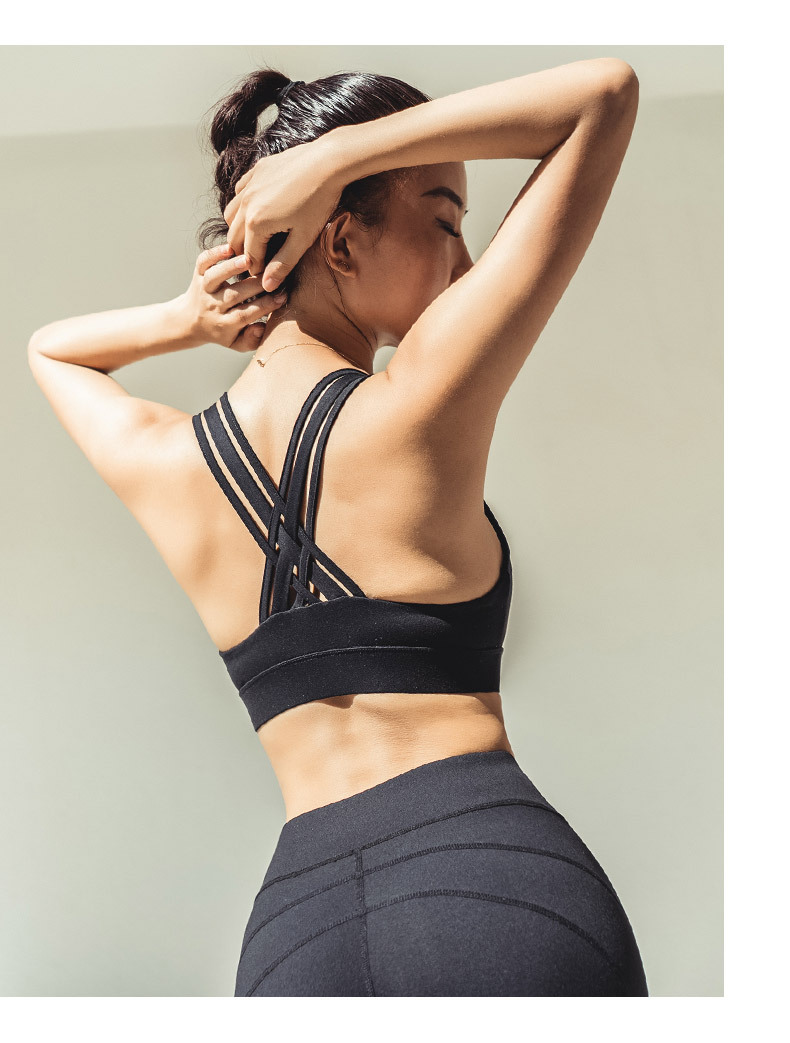 Yoga Top Image 13