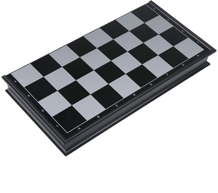Chess Set Image 6