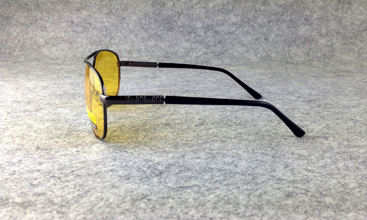 Men's Polarized Sunglasses Lifestyle