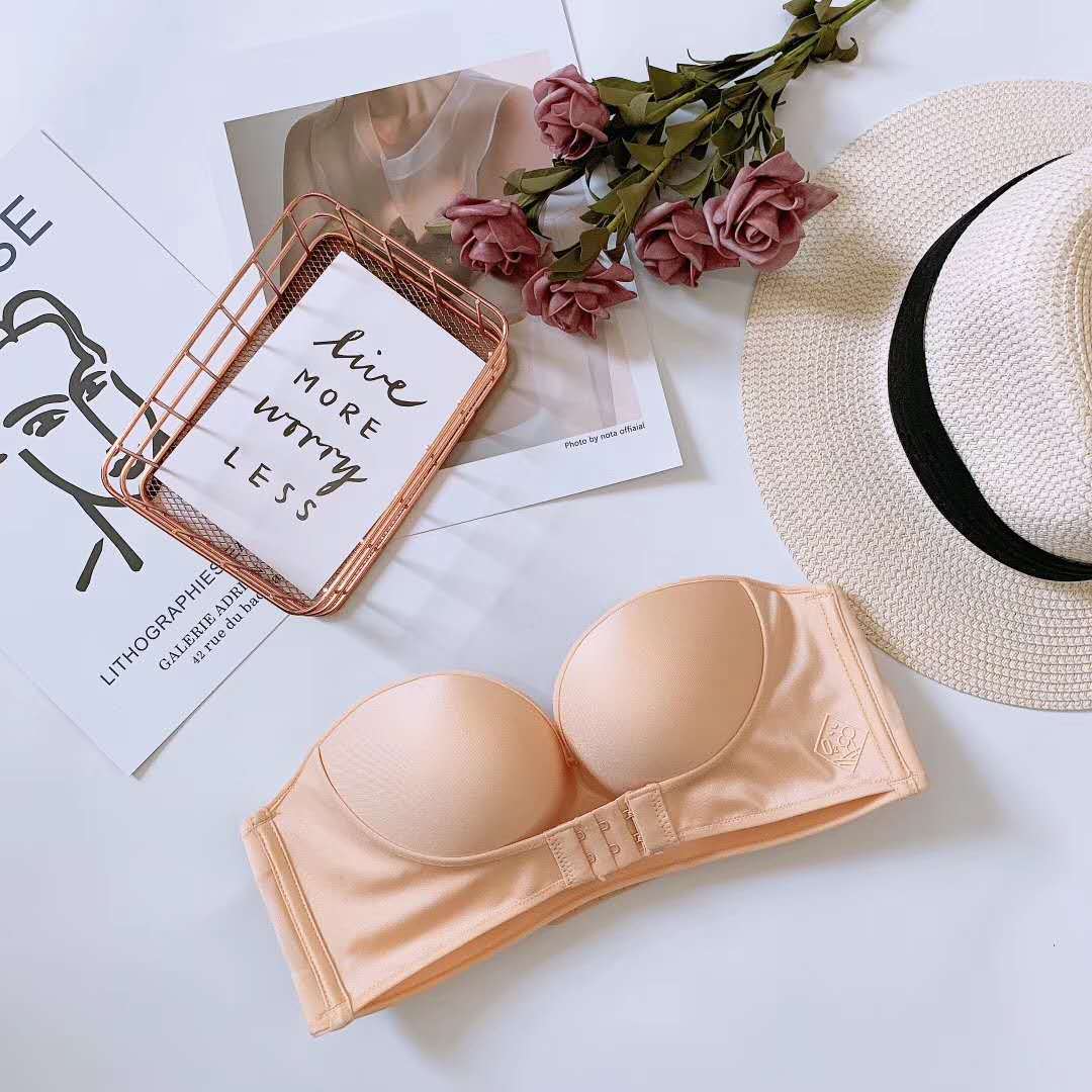 Invisible Bra Image 5