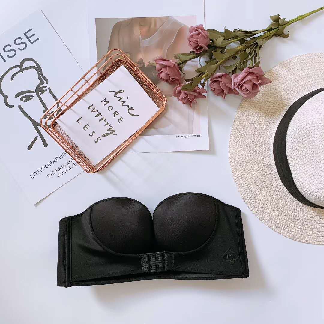 Invisible Bra Image 3