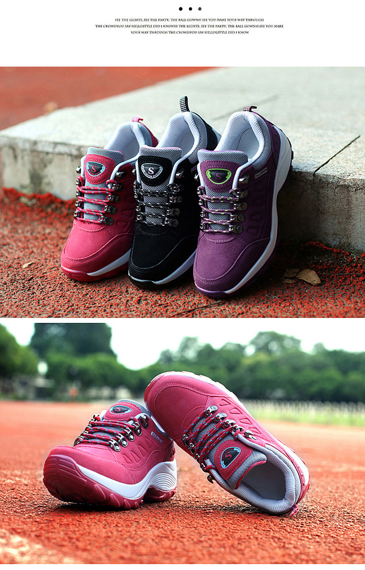 Casual Sports Shoes - Detail View